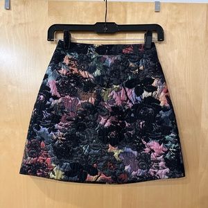 Alice + Olivia floral embroidered mini skirt